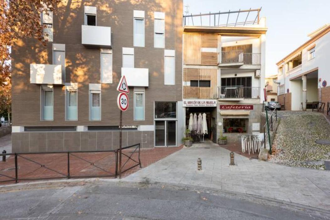 גרנדה Carmela Suites Apartamento De Dos Dormitorios מראה חיצוני תמונה